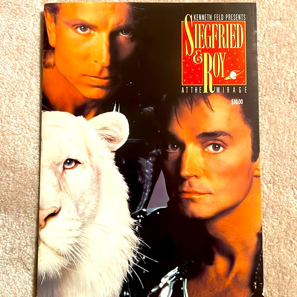 Sigfried & Roy Las Vegas 1994 official merchandise memorabilia vintage collector